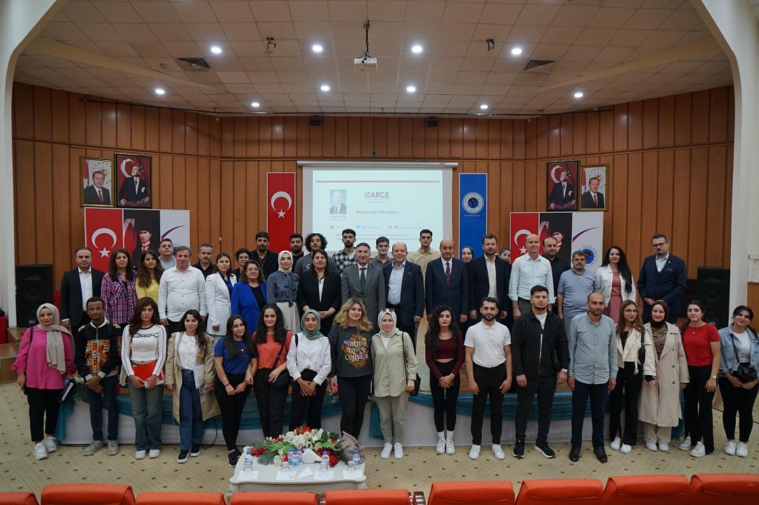 Batman Üniversitesi Tarafından "İyi Yönetişim, Kaliteli Yaşam" Konferansı Düzenlendi